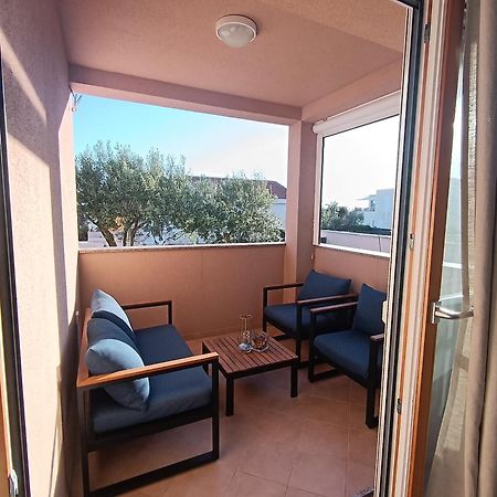 Lily Apartments Punta Skala Petrcane Eksteriør billede